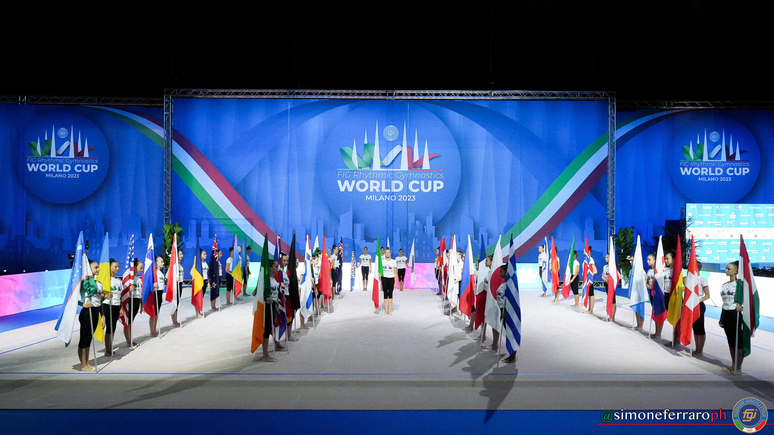 Milano - FIG World Cup Ginnastica Ritmica - Cerimonia di apertura e varie
